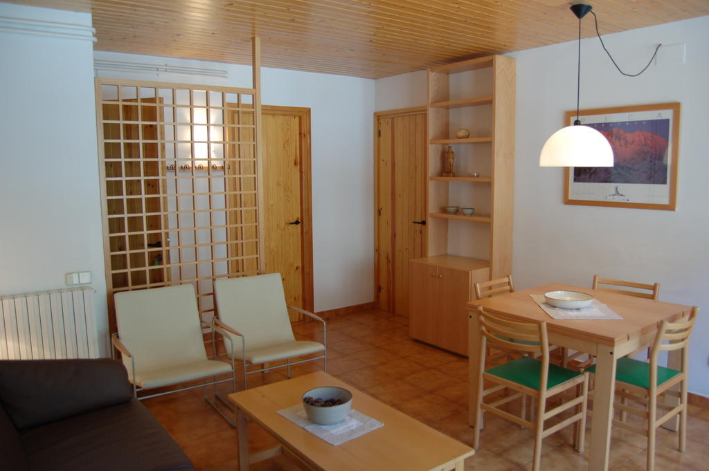 Apartaments Vall Ferrera Areu Δωμάτιο φωτογραφία